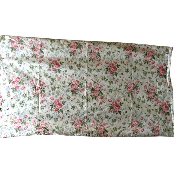Laura Ashley 2 Lilian King Pillowcases Pink Floral 100% Cotton Cottage Romantic - Picture 1 of 6